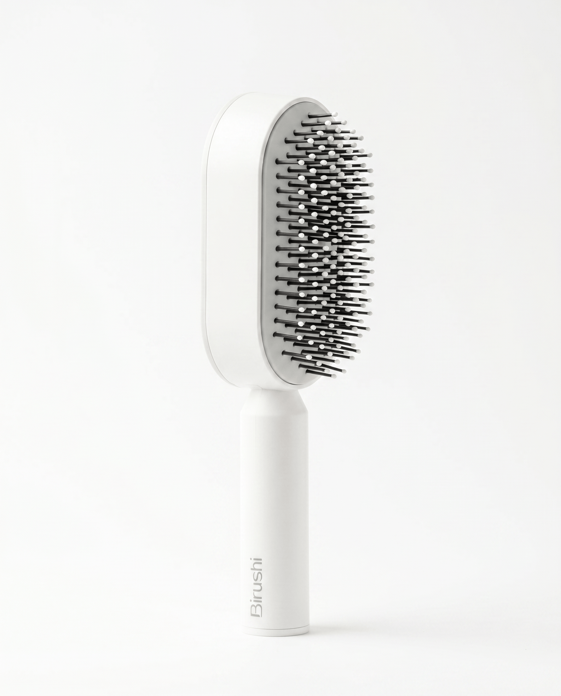 Brosse à cheveux hygiénique Birushi, vue de face